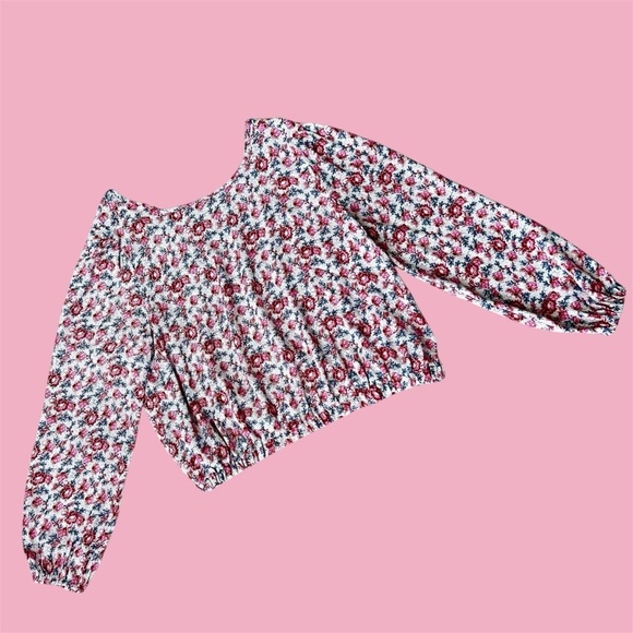 LOFT Pink & White Floral Long sleeved Top Blouse Size M Like New - Picture 2 of 10